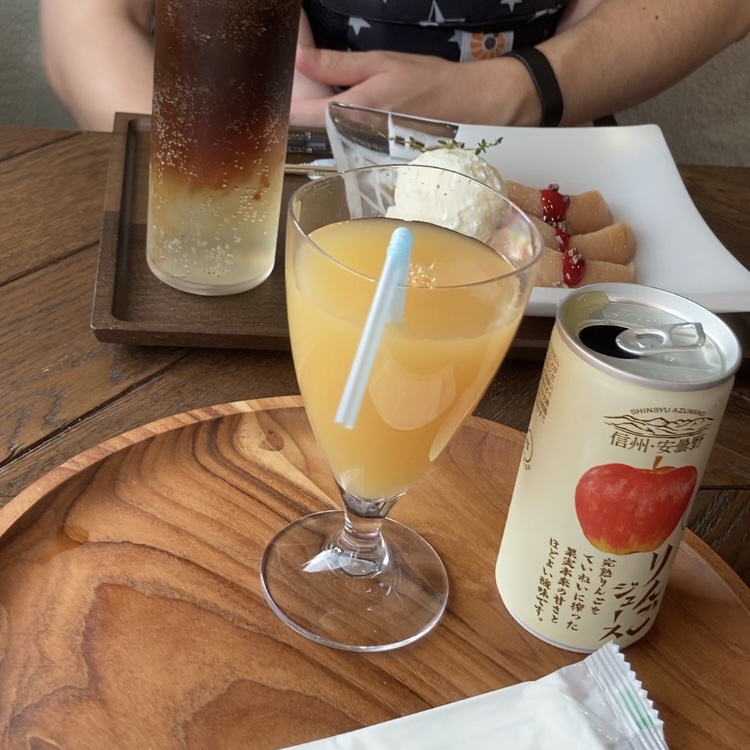 ひだまりカフェ（つくば市）100%ストレート果汁ジュース